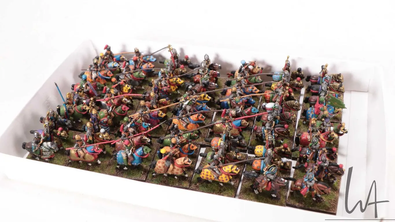Selection of what appears to be 15mm possibly Persian medieval knights and mounted bowmen, 21 bases,