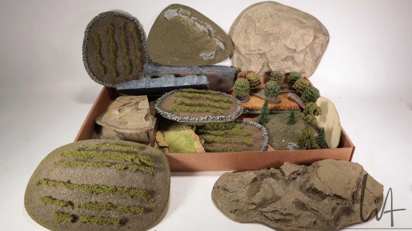 Large selection of miniature rock formations, trees etc.
