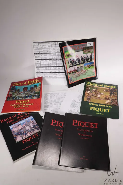 Selection of wargaming rule and command books including "Piquet Archon- Ancient Feudal Supplement 20