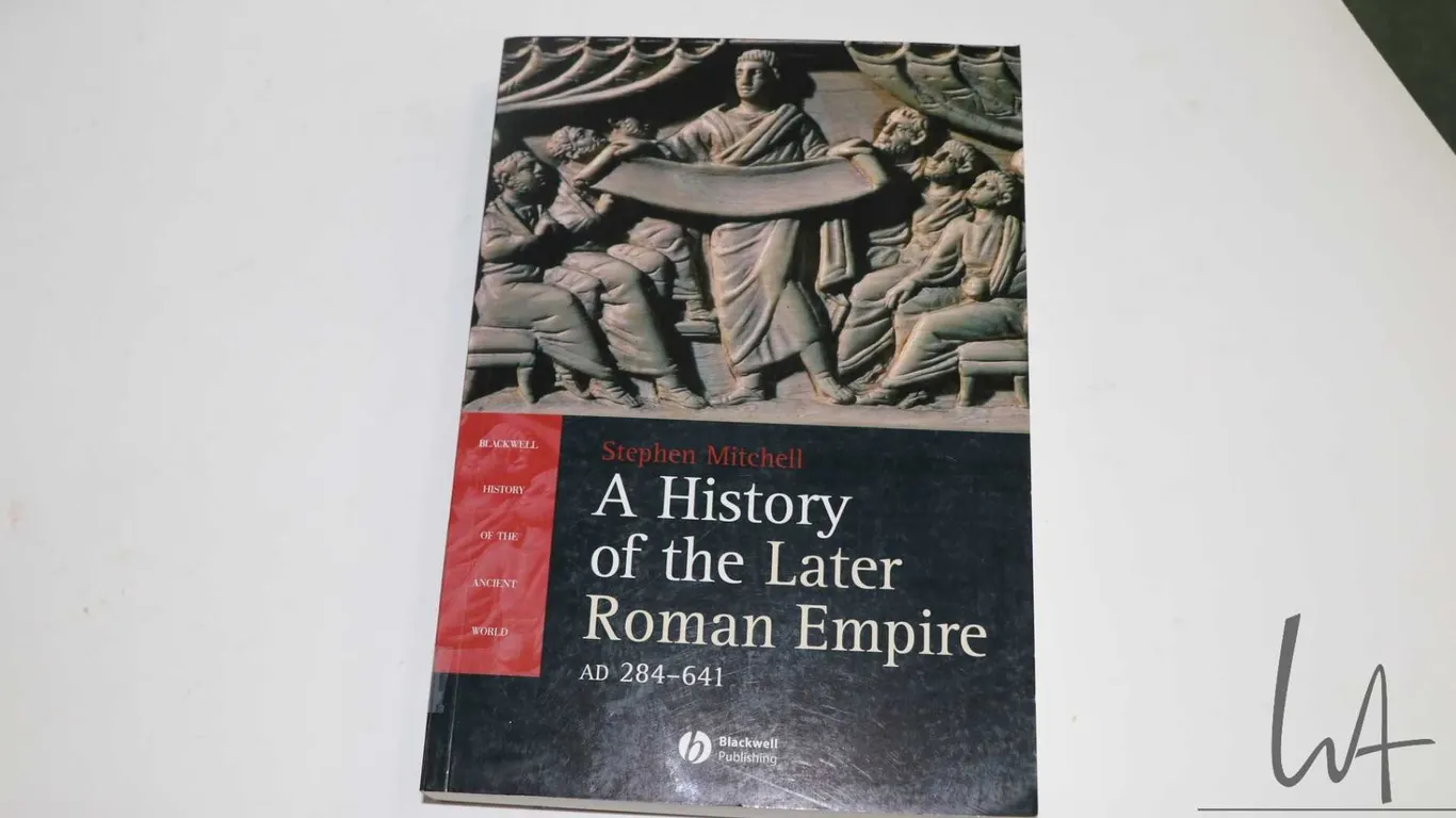 Softcover, " A History of the Late Roman Empire AD 284-641" by Stephen Mitchell
