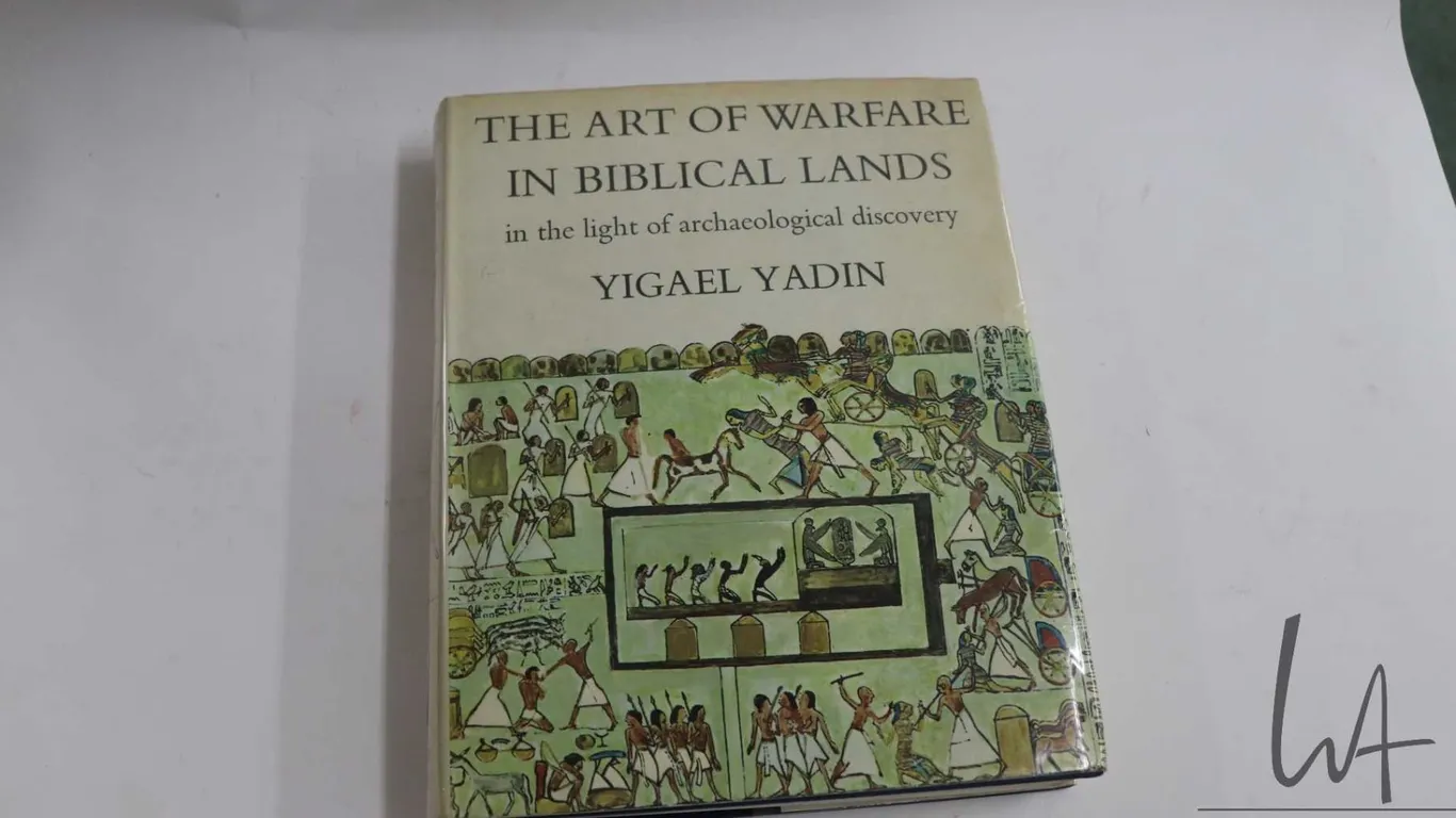 Hardcover "The Art of Warfare in Bibical Lands in light of archaelogical discovery" by Yigael Yadin