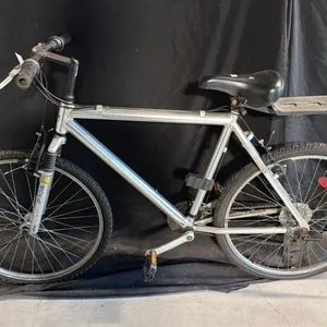 CCM SILVER 18-SPEED MOUNTAIN BICYCLE