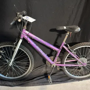 HUFFY GRANITE PURPLE 18-SPEED ROAD BICYCLE