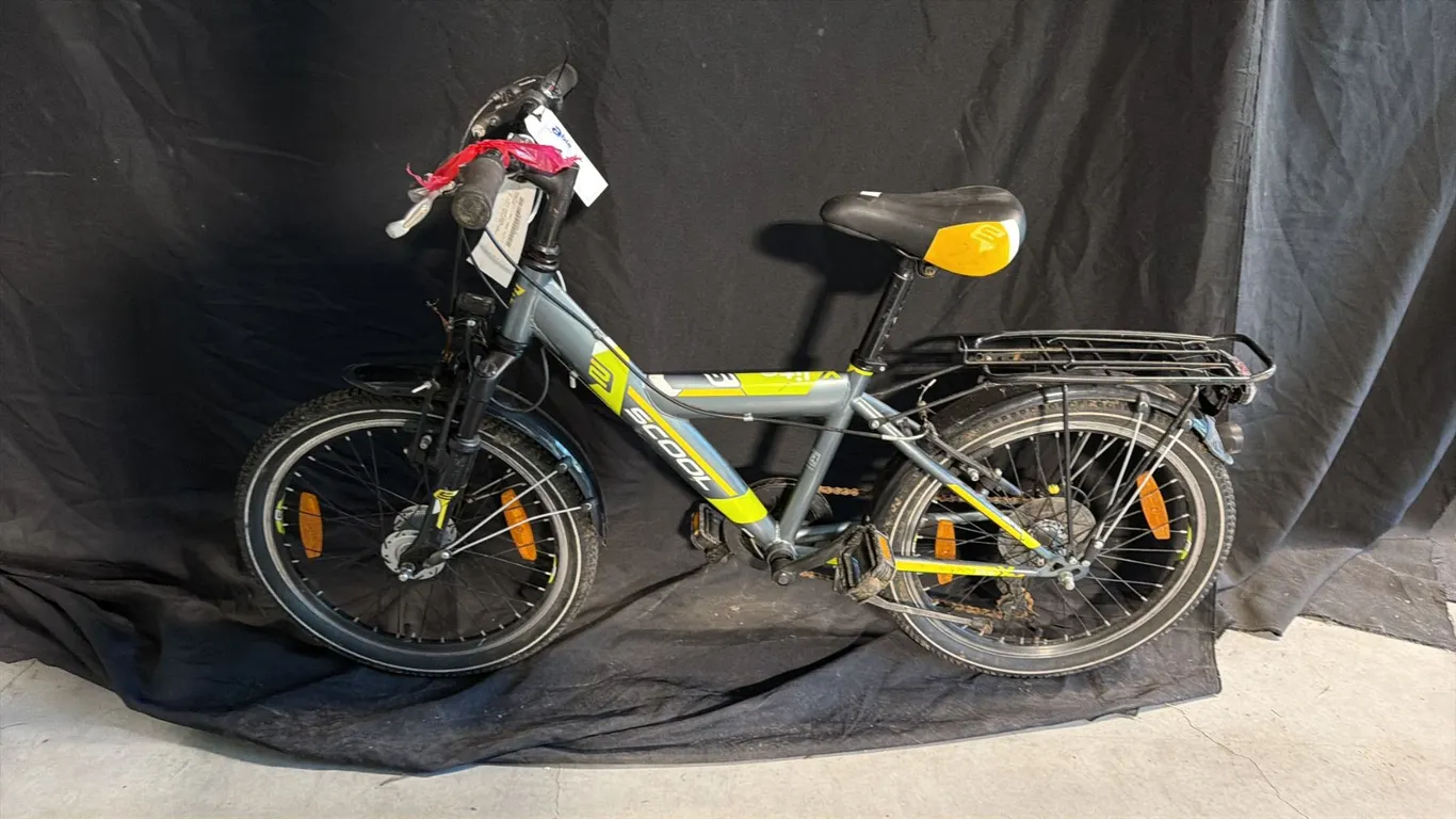 SCOOL XYLITE GREY 7-SPEED ROAD BICYCLE
