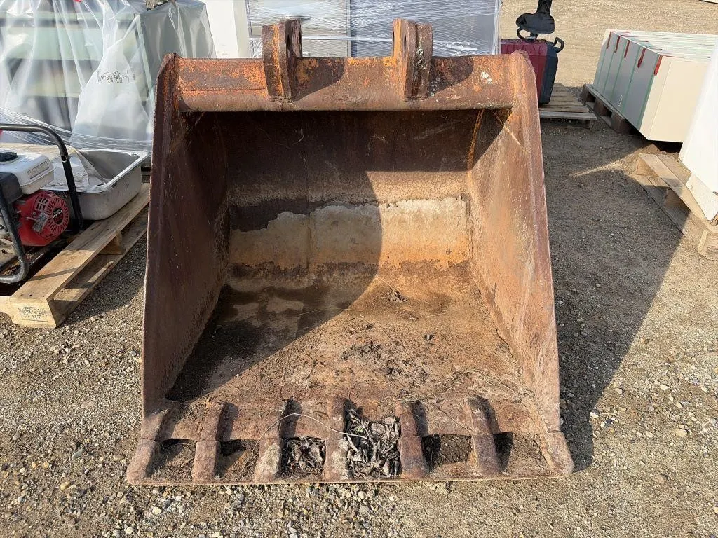 Excavator Clean Up Bucket - 42 Inch