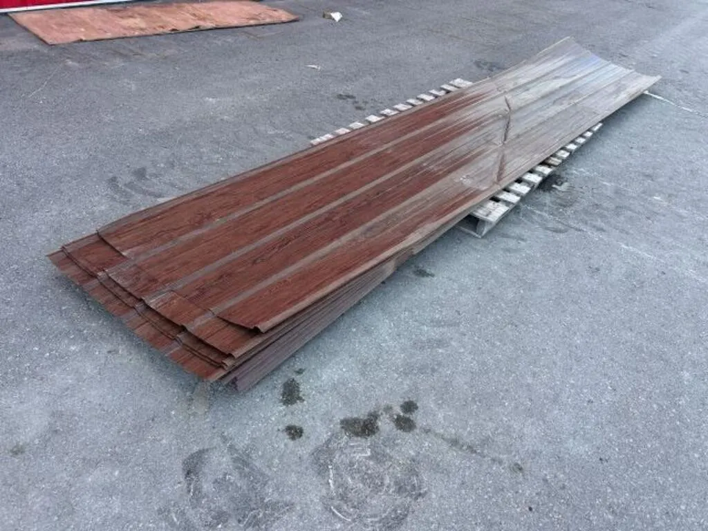 DAMAGED Qty Of UNUSED (20) 3 Ft x 16 Ft Wood Grain