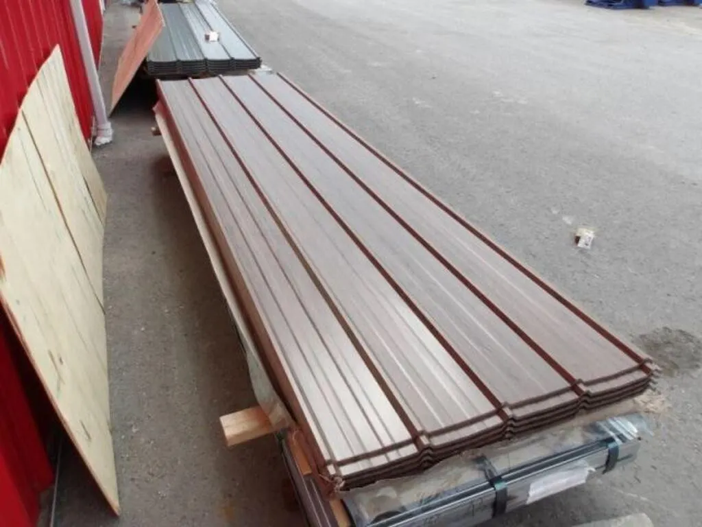 UNUSED Qty Of (20) 3 Ft x 12 Ft Wood Grain Steel
