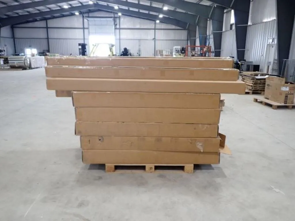 Qty Of 6 Ft Vinyl Wood Grain Fence Panel Kit