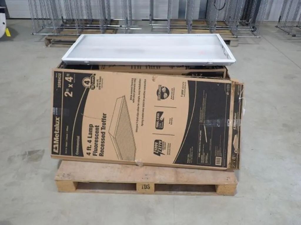 Qty Of (8) 2 Ft x 4 Ft Metalux Light Fixtures