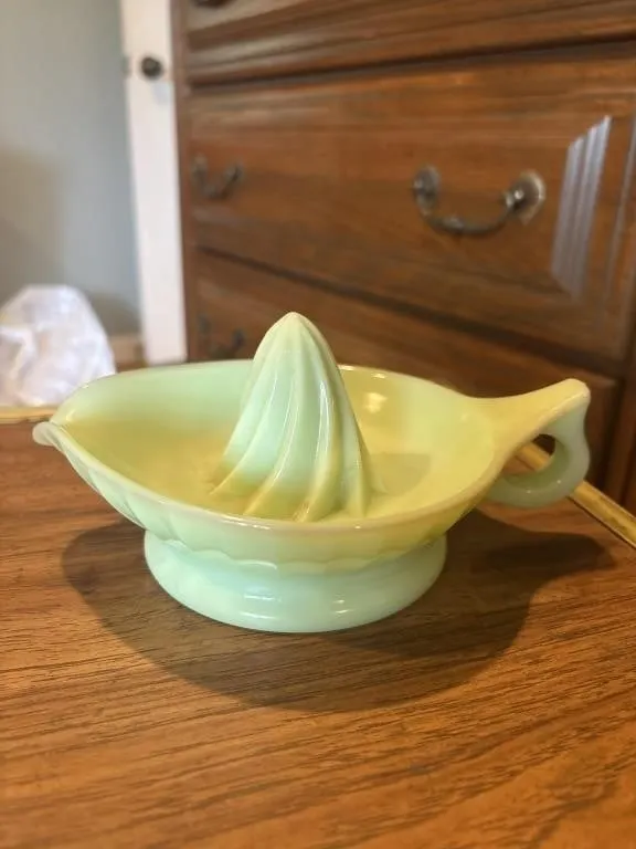 vintage Jadeite citrus juicer reamer