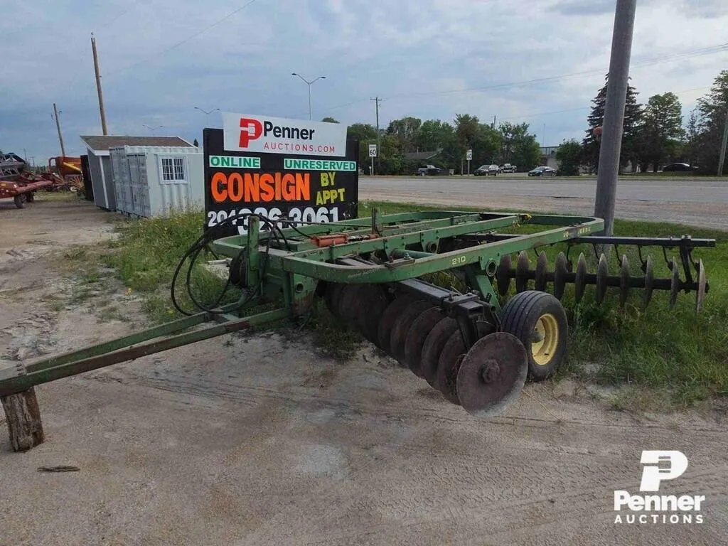 John Deere 210 14ft Disc