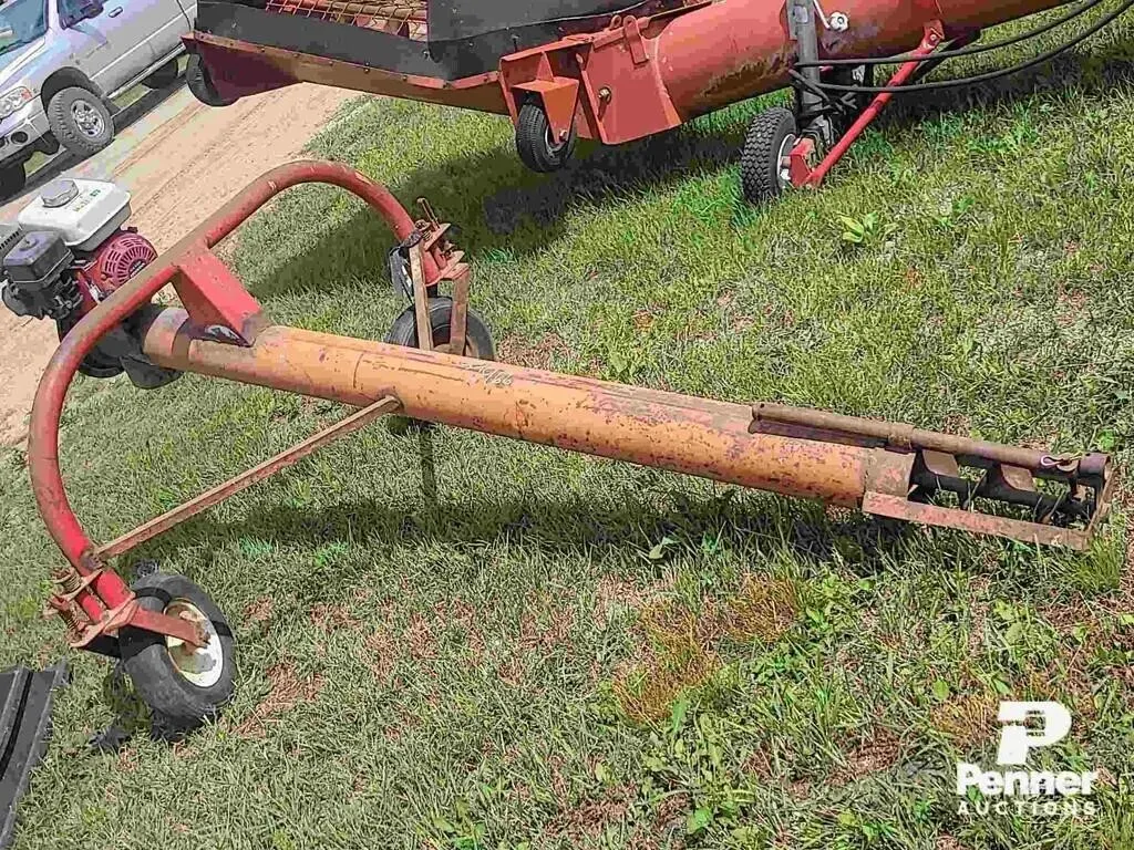 8ft Transfer Auger w/ Honda Engine
