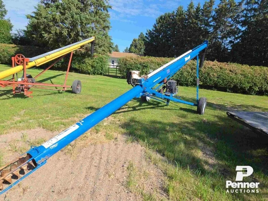 Brandt 8-35 Grain Auger w/ Kohler Engine