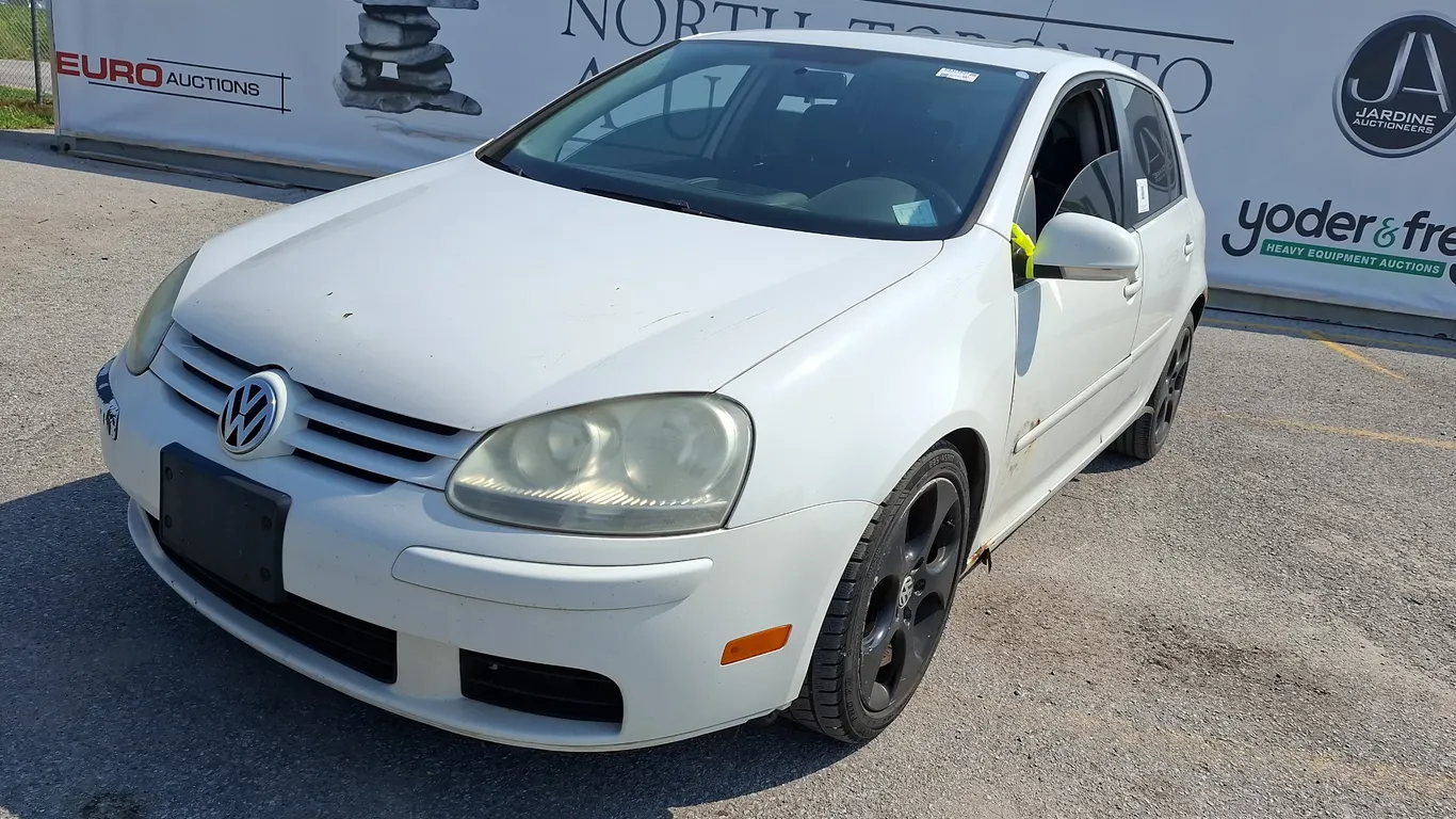 2007 Volkswagen Rabbit 4dr Hatchback (2.5L I5 5M)