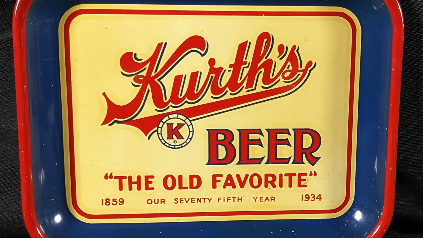 BEER TRAY KURTH'S "THE OLD FAVORITE" COLUMBUS WISCONSIN