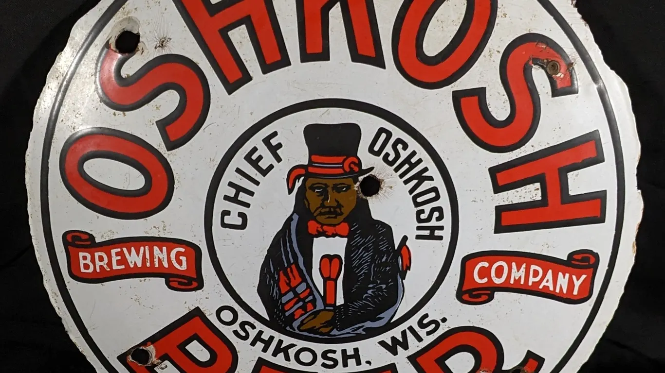 CONVEX PORCELAIN CORNER SIGN CHIEF OSHKOSH BEER WISCONSIN