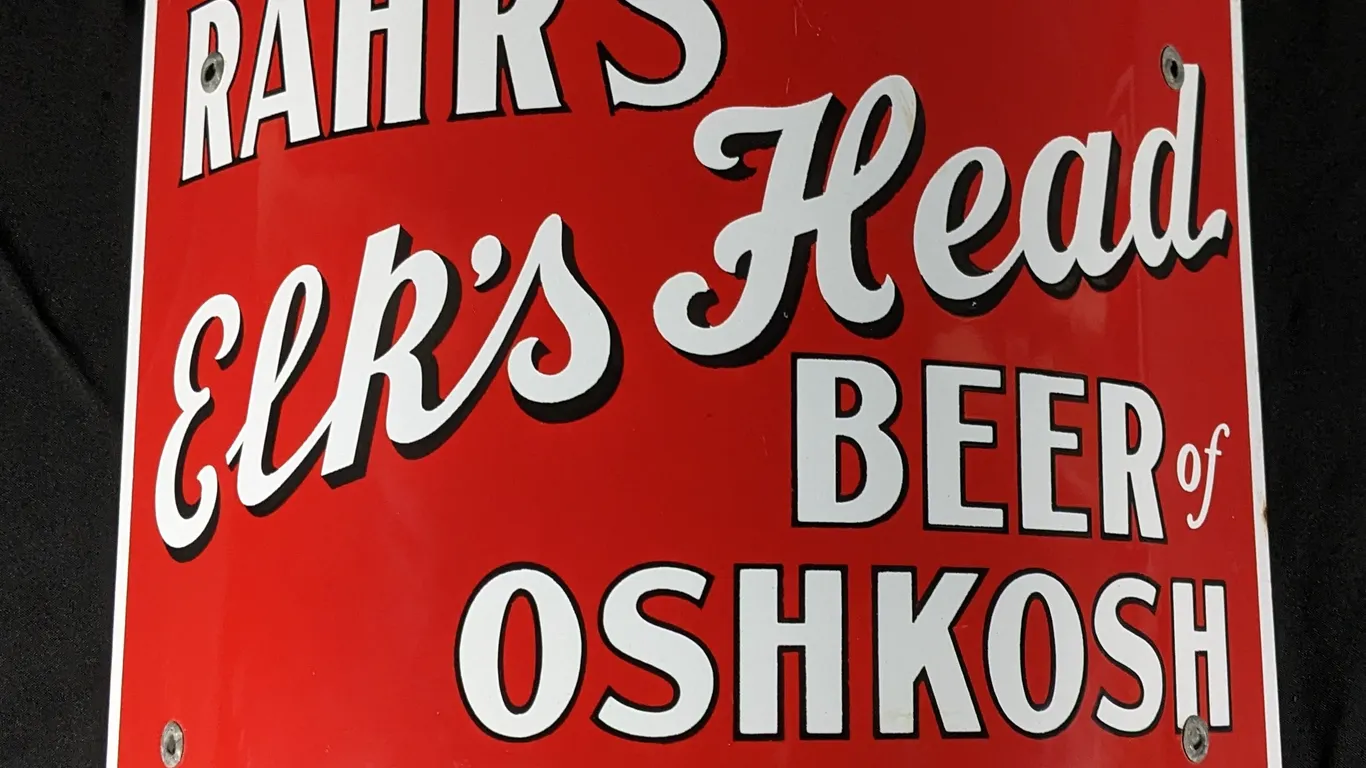 PORCELAIN CORNER SIGN RAHR'S ELK'S HEAD BEER OF OSHKOSH RAHR BREWING CO WISCONSIN