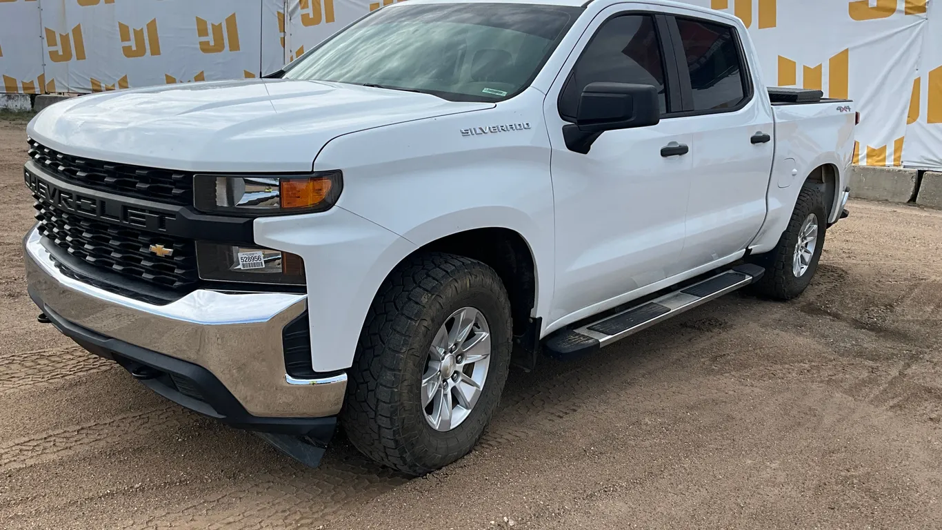 2019 CHEVROLET 1500 CREW CAB 4X4 PICKUP VIN: 1GCUYAEFSKZ171449