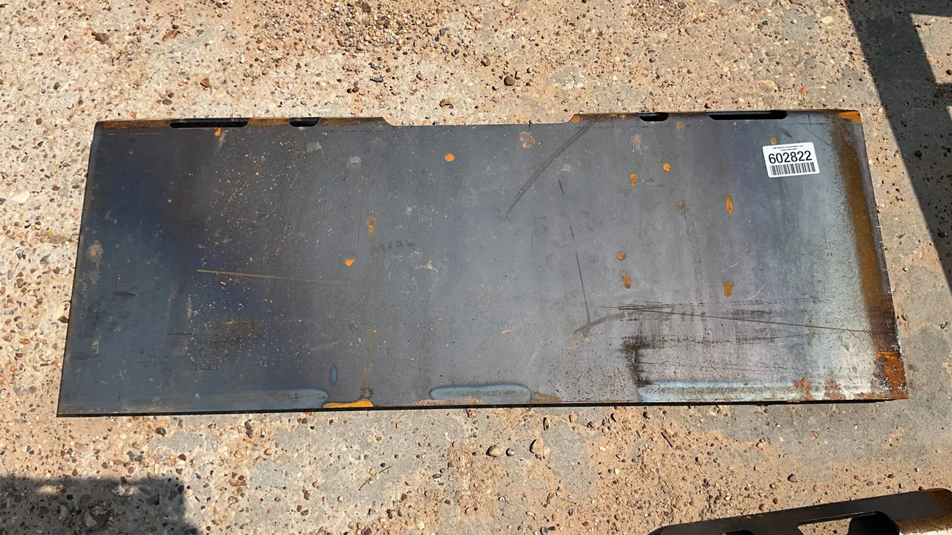 UNUSED WOLVERINE MOUNTING PLATE