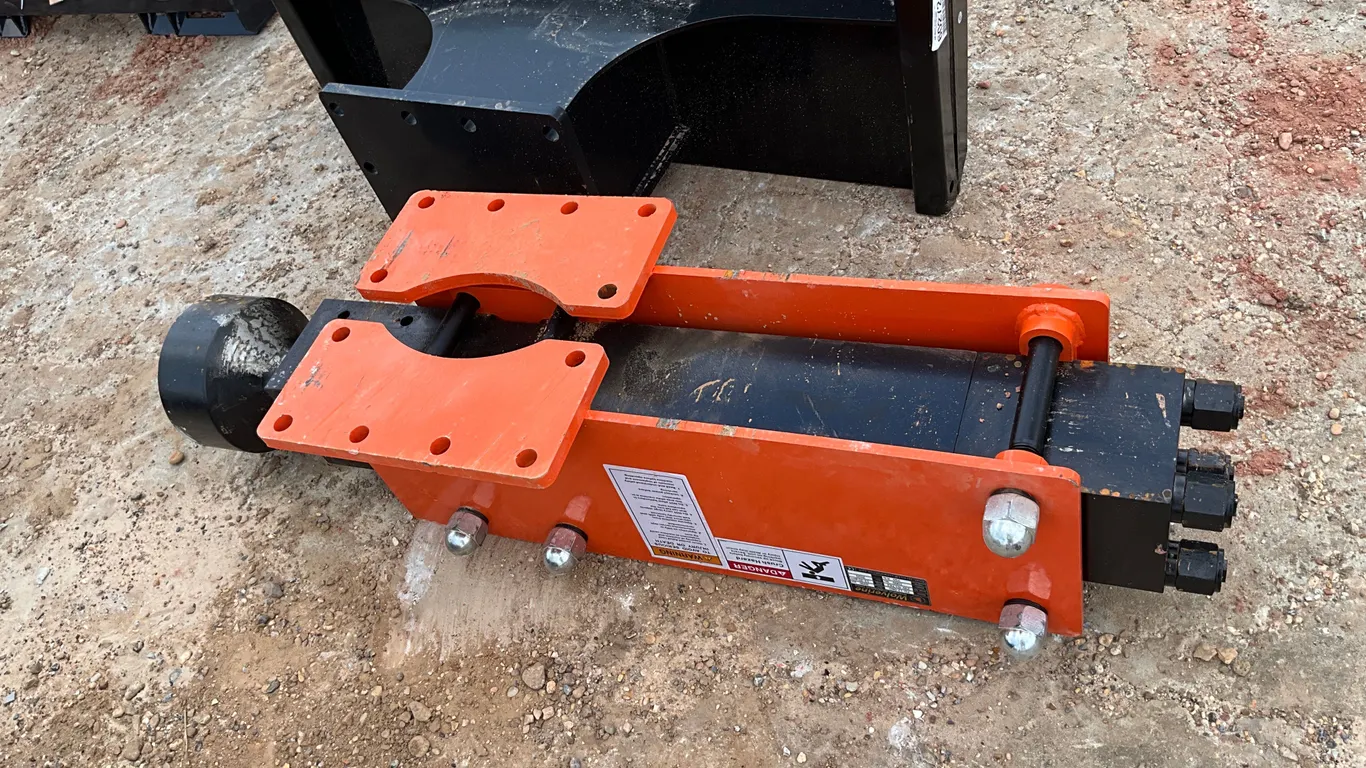 UNUSED 2026 WOLVERINE POST DRIVER
