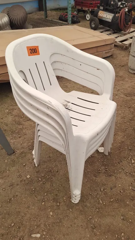 4 Stackable plastic chairs