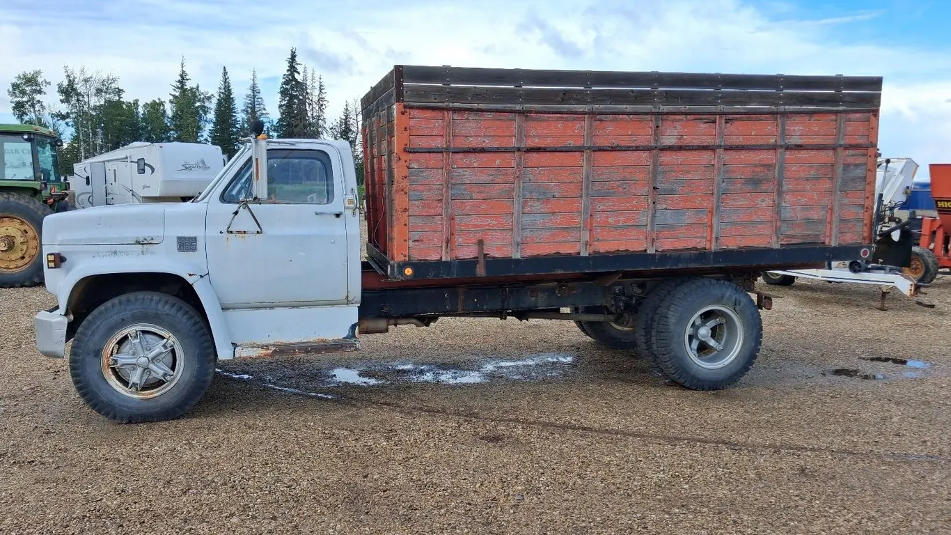Chevrolet C65 Grain Truck