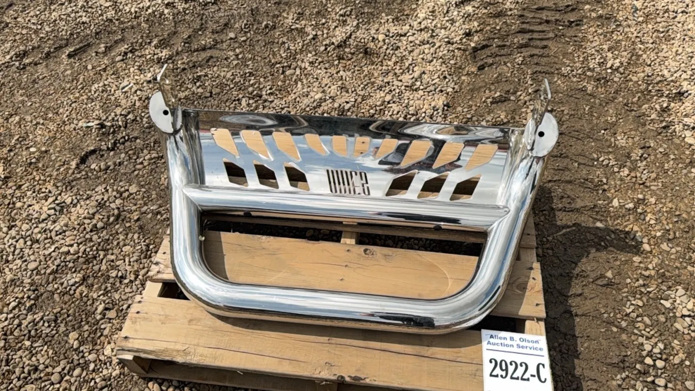 DECORATIVE CHROME TRUCK BUMPER