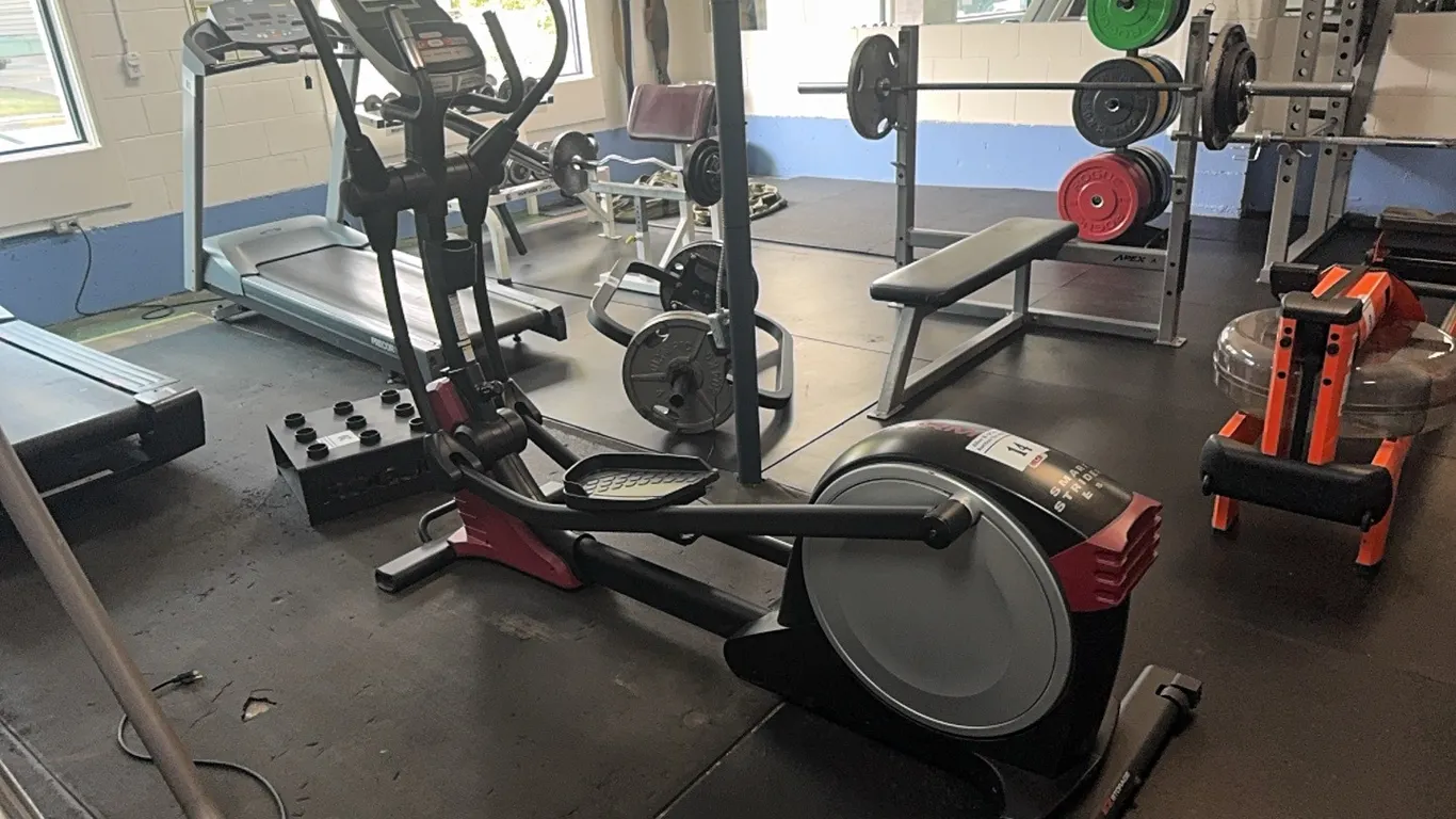 PRO-FORM SMART STRIDER ES ELLIPTICAL CROSS TRAINER