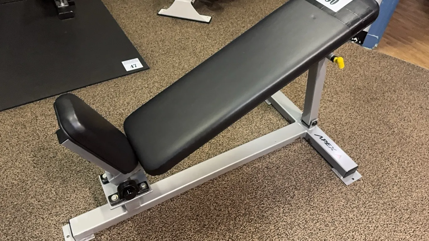 APEX COMMERCIAL ADJUSTABLE INCLINE BENCH