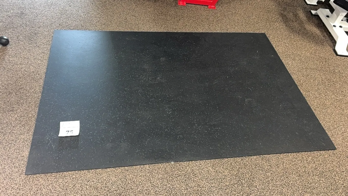 4 - 48"X72" 6MM HEAVY-DUTY RUBBER GYM MATS