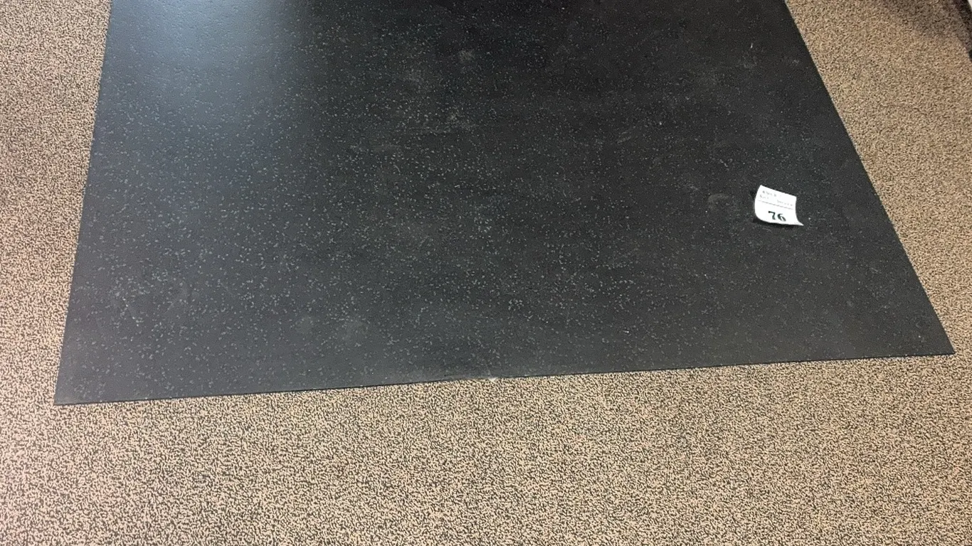 2 - 48"X72" 6MM HEAVY-DUTY RUBBER GYM MATS