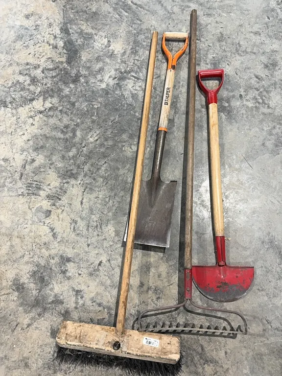 Yard tools