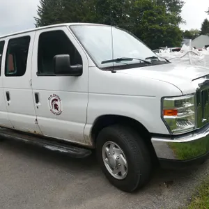 2013 Ford E-250 Full-Size Van
