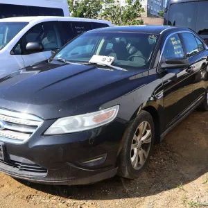 2011 Ford Taurus Sedan (SP0059)