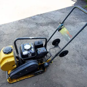 Neuson Wacker Vibratory Plate Tamper Compactor