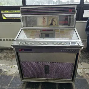 (#24) Vintage Rock-Ola Jukebox