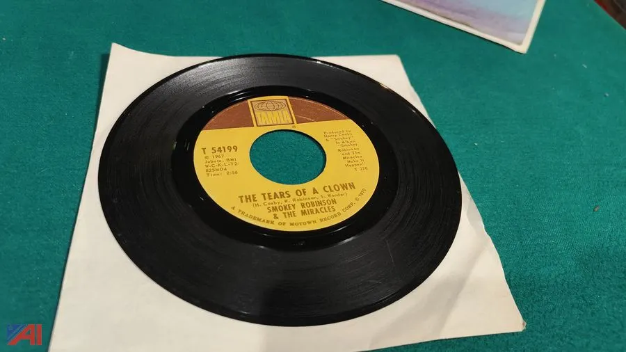 Smokey Robinson & The Miracles 45 – “Promise Me/The Tears of a Clown”