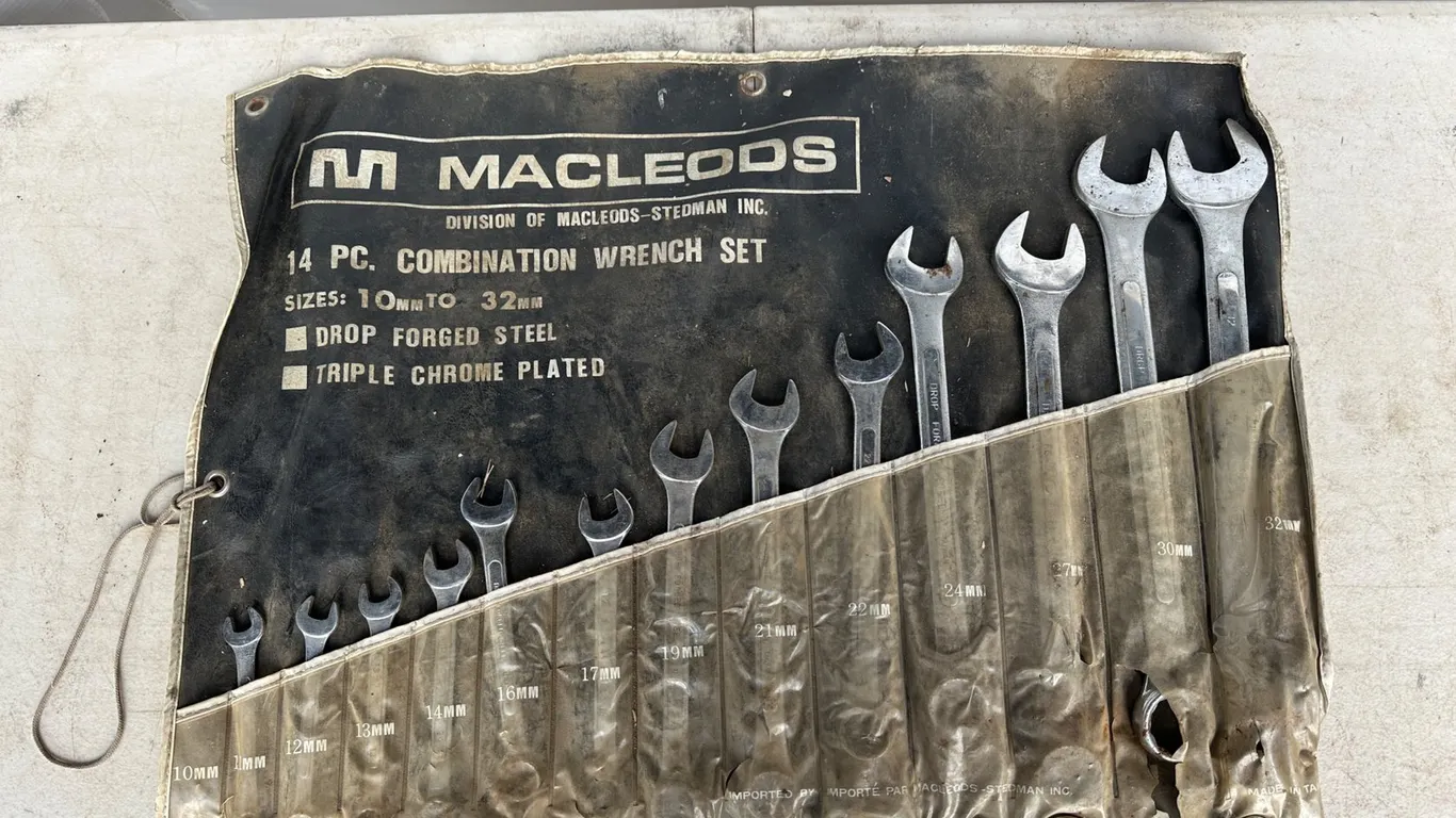 13 Piece Metric Wrenches