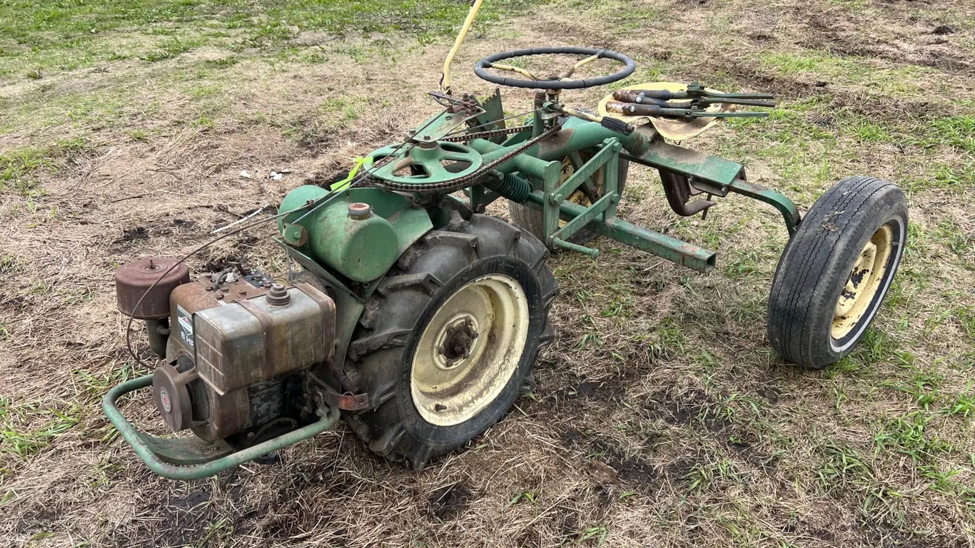 Bolens 594 2WD Garden Tractor