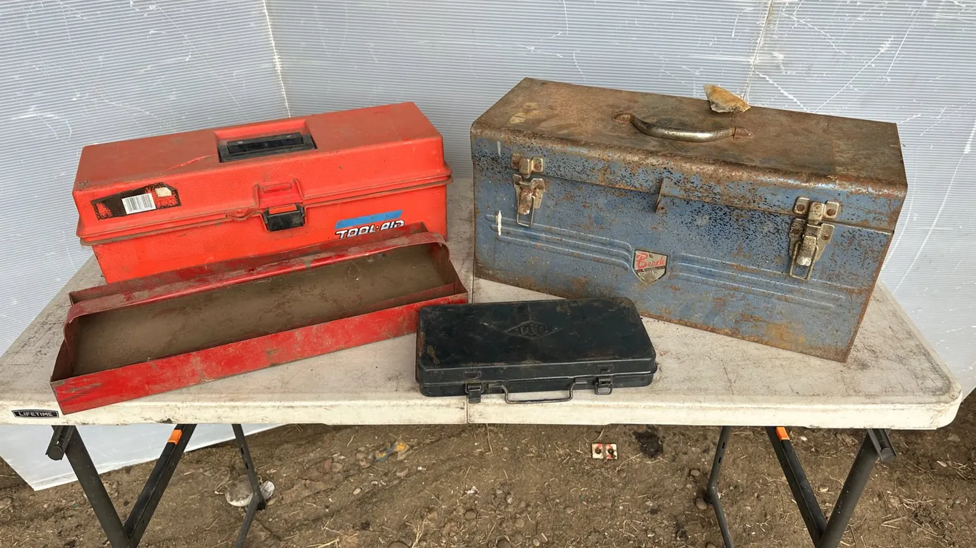 Qty of tool boxes