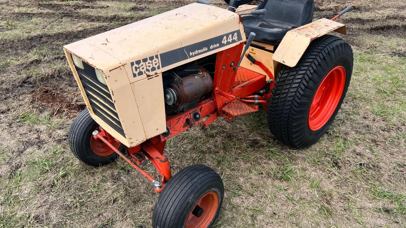 Case 444 2WD Garden Tractor