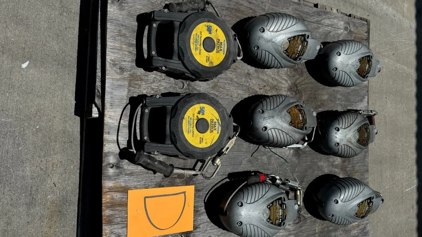 SELF RETRACTING LIFELINE