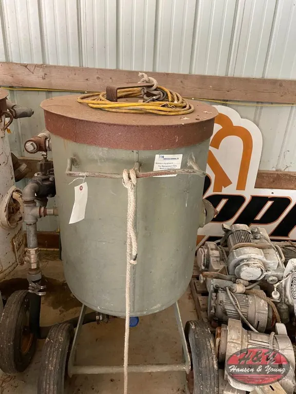 Blast Pot