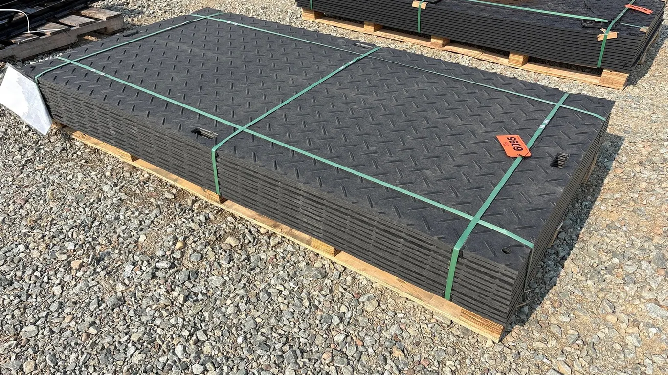 (12) Unused 4'X8' Roadbed Protection Pads