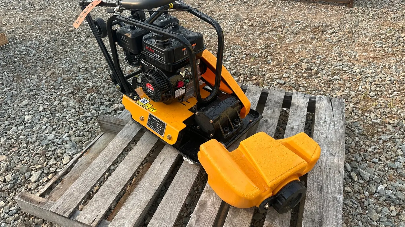Unused Walk-Behind Plate Compactor