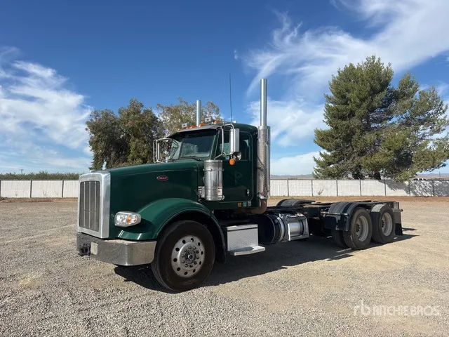 2014 Peterbilt 367 6x4 Cab and Chassis