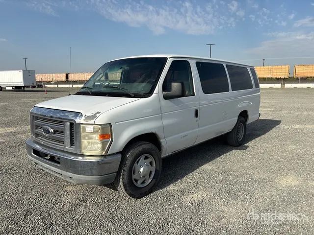 2012 Ford E-350 Passenger Van