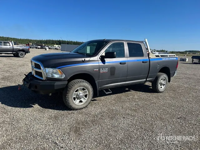 2017 Ram 2500 4x4 Crew Cab Pickup