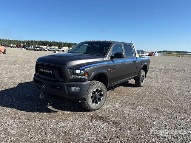 2017 Ram 2500 4x4 Extended Cab Pickup