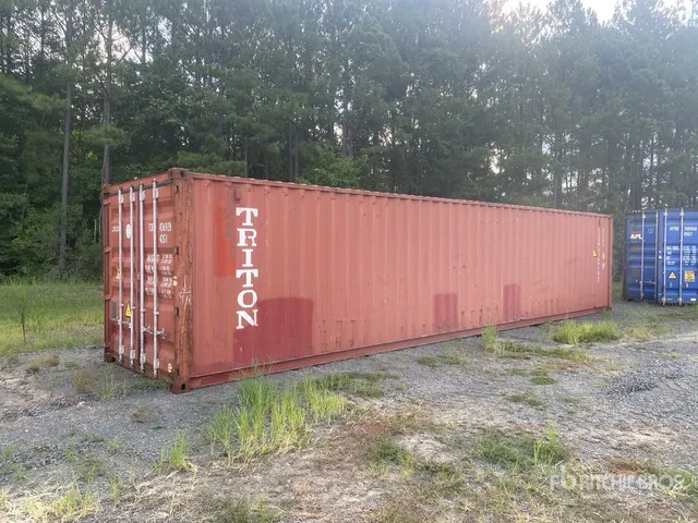2011 40 ft Standard Storage Container